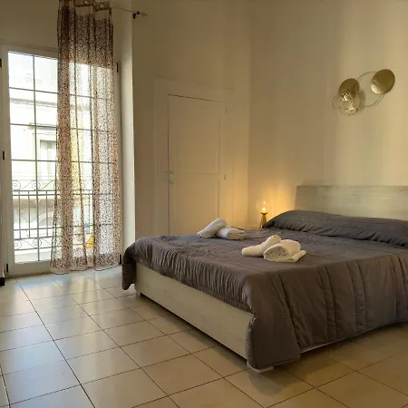 Cconforthotels Appartamento Crispi Bari Buitenkant foto