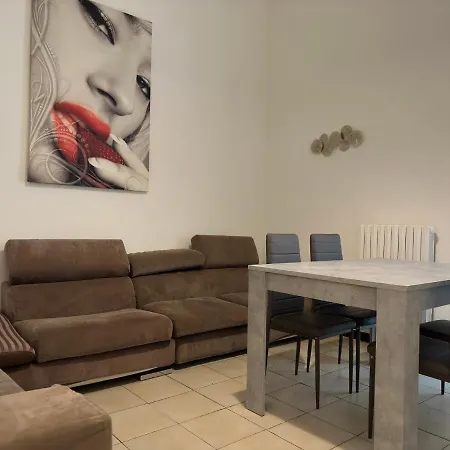 Cconforthotels Appartamento Crispi Bari Buitenkant foto
