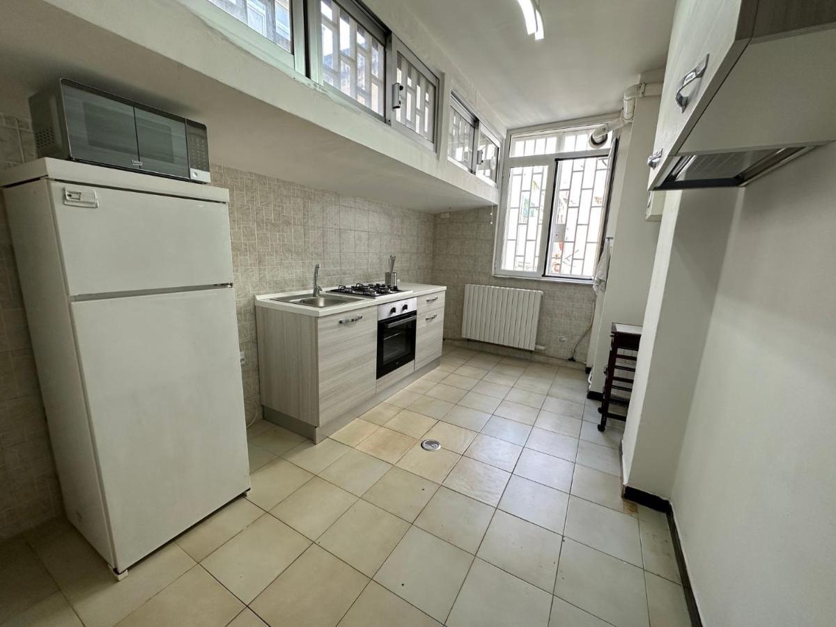 Cconforthotels Crispi Apartment Bari